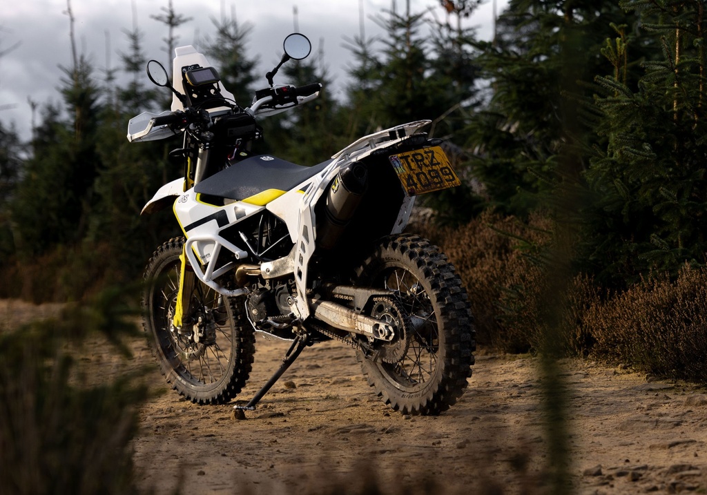 Adventure Spec Husqvarna 701 Enduro Rear Luggage Rack